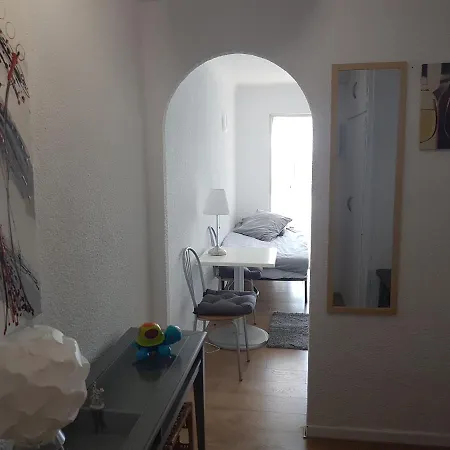 Cosy Апартаменты *